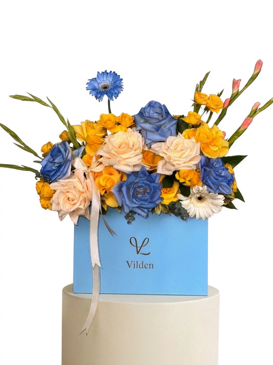 vilden-luxury-flowers-yellow-blue-creamy-roses-bay-area-delivery